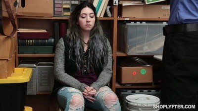 Молодые, По принуждению, В офисе, Американское, Красивая грудь,