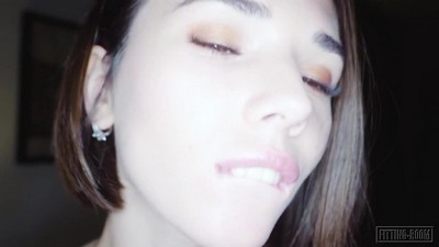 Натуральные сиськи, Мастурбация, Бритые письки, Игрушки, Крупным планом, Соло девушек, Eve Sweet, Игрушки, Мастурбация вибратором, Ласкает клитор, Торчащие соски, Горячая брюнетка, Громко стонет от оргазма, Худышка кончает, Вагинальный оргазм, Девушка мастурбирует, Женское соло, Соло модели, С игрушкой, Fitting Room,