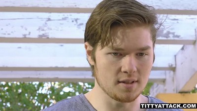 Минет, Камшот, Волосатые письки, Большие жопы, Большие сиськи, Брюнетки, Молодые, Глубокая глотка, Karlee Grey, Глубокий отсос, Красивые сиськи, Длинноволосая, Сперма на сиськах, Ебут красотку, Выебал раком, Страстный, Бурный оргазм, Titty Attack,