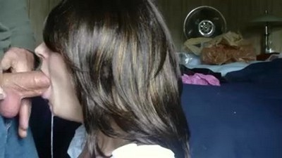 Молодая жена, Красивая жена, Кончил жене в рот, Жена сосёт, Глубокий минет,