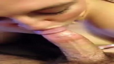 Кончил жене на лицо, Жена сосёт,