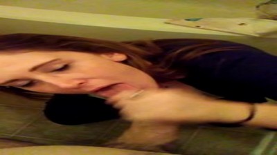 Домашний минет, Кончают на лицо, От первого лица, С брюнетками, Сперма на лице,