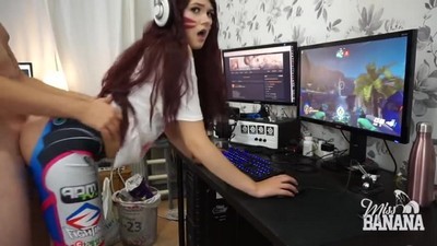 С брюнетками, Домашнее, С красотками, Молодых,