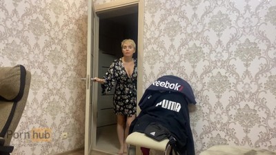 Большие сиськи, Зрелые, Измена, Мастурбирует, Минет, С сыном,