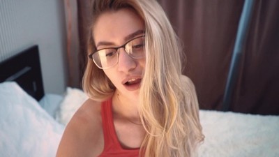 С сестрой, Молодые, Блондинки, Маленькие сиськи, Минет,