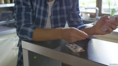 Инцест, Мамки, ЖМЖ, Учит трахаться, С загорелыми, На полу, С матерью, С дочерью, На кухне, Кончил на лицо,