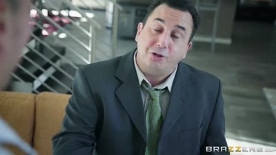 Молоденькие, Стоя, На столе, Куколд, Кончил на лицо, В очках,