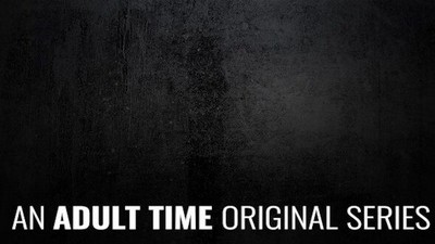 В одежде, Игрушки, Волосатые, Мастурбация, Брюнетки, Женский оргазм,