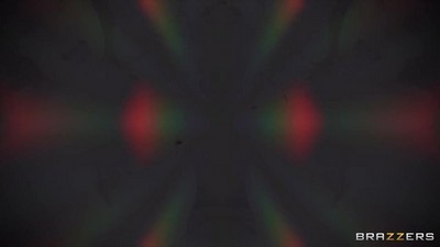 В масле, В одежде, Рыжие, Большие жопы, Большие сиськи, В чулках, Волосатые, Массаж, Большие натуральные сиськи,