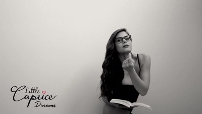 Брюнетки, Записи приватов, Волосатые, Втроем, Домашнее, Зрелые женщины, Мамки, ЖМЖ, Домашнее зрелых,